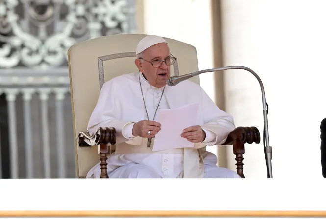 Papst Franziskus bei der Generalaudienz am 1. Juni 2022.