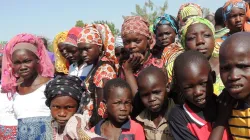 Nigerianische Flüchtlinge, die vor der Gewalt von Boko Haram in den Norden Kameruns geflohen sind. / Kirche in Not