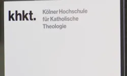 Kölner Hochschule für Katholische Theologie / screenshot / DOMRADIO.DE