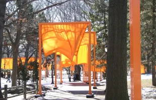 "The Gates" von Christo und Jeanne-Claude in New York (2005) / Morris Pearl via Wikimedia (CC BY-SA 3.0)