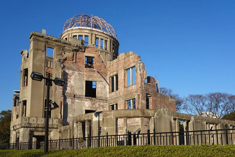 Das Friedensdenkmal in Hiroshima, die Atombombenkuppel