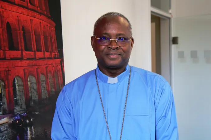 Laurent Birfuoré Dabiré, Bischof von Dori in Burkina Faso