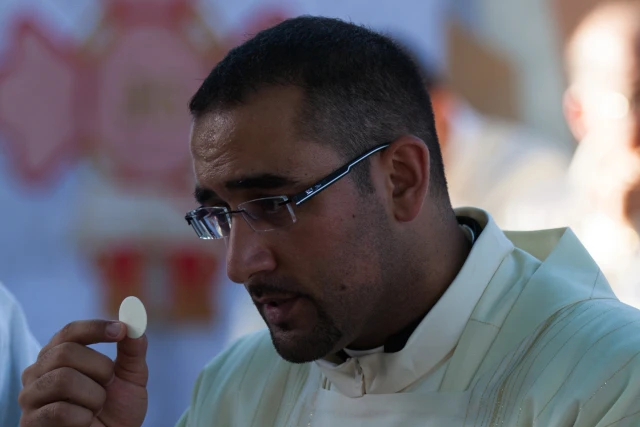 Pfarrer von angegriffener Gemeinde im Westjordanland beklagt Untätigkeit der Behörden