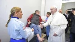 Papst Franziskus beim Klinikbesuch am 15. November 2019 / Vatican Media