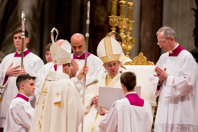 Papst Franziskus bei der Bischofsweihe im Petersdom an Josefi, 19. März 2018.
