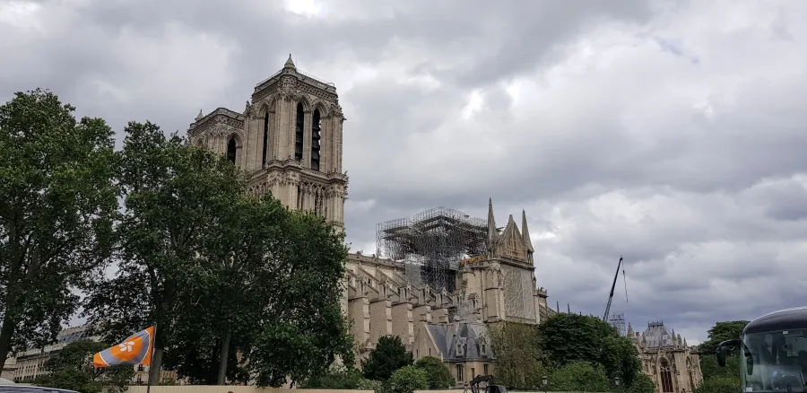 Notre Dame nach dem Brand