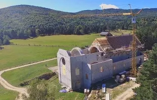 Keine Ruine, sondern ein neues Kloster im Aufbau: Notre-Dame de Donezan / https://abbaye-donezan.fr/notre-projet/