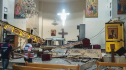 Am 22. Juni kam es in der St.-Elias-Kirche im Stadtviertel Dweila der Hauptstadt Damaskus zu einem Selbstmordanschlag. Dabei wurden während der Abendmesse 22 Gottesdienstbesucher getötet und über 50 verletzt. Es war der erste große Terroranschlag gegen Christen seit dem Sturz des Assad-Regimes Anfang Dezember 2024. / Open Doors