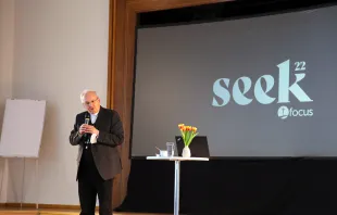 Bischof Rudolf Voderholzer bei der SEEK-Konferenz 2022 / Pressestelle Bistum Regensburg