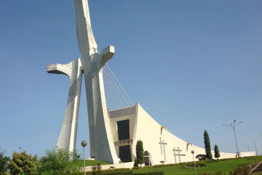 St Paul, Domkirche des Erzbistums Abidjan (Elfenbeinküste). / Zenman / Wikimedia (CC BY-SA 3.0) 