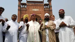 Pakistanische Christen und Muslime bei einer interreligiösen Zeremonie (Archivbild) / Kirche in Not