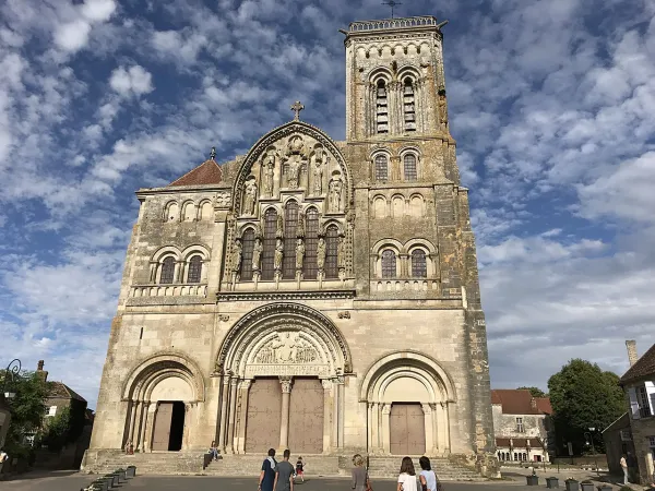 Die Fassade der Basilika