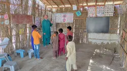 In einer Dorfschule / Kirche in Not
