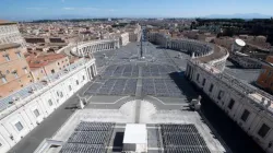 Ein wegen COVID19 gesperrter Petersplatz am 12. März 2020 in Rom / Vatican Media