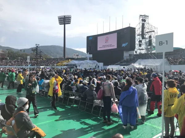 Heilige Messe am Christkönigsfest, 24. November 2019, im Baseballstadion von Nagasaki
