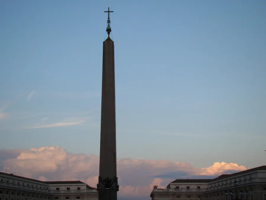 Der Obelisk im Herzen Roms