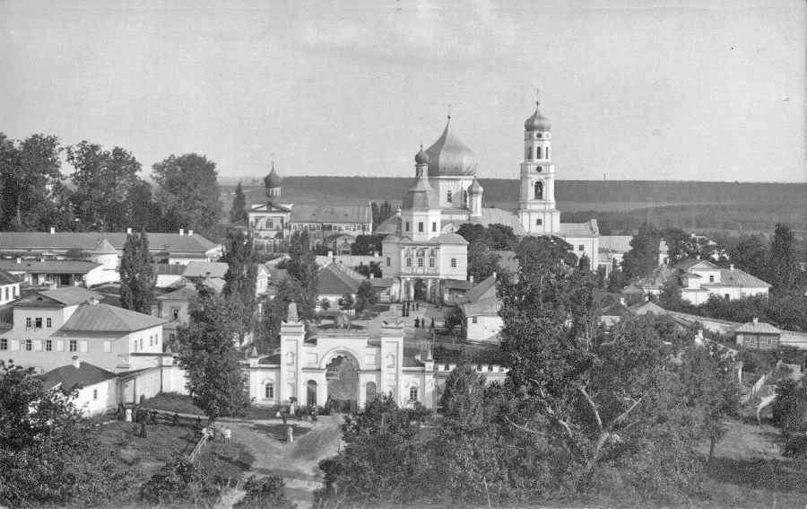 Eine Aufnahme des Klosters vor dem Jahr 1917