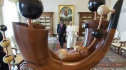 Papst Franziskus und der Präsident Sambias, Hakainde Hichilema / Vatican Media