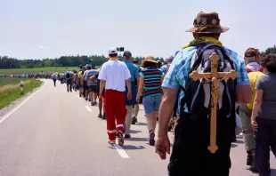 Die Regensburger Fußwallfahrt nach Altötting 2019 / www.regensburger-fusswallfahrt.de