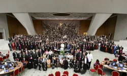 Gruppenbild zum Abschluss der Weltsynode / Vatican Media