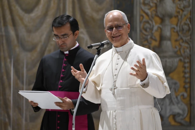 Papst Leo bittet Gott, der Welt Gerechtigkeit und Frieden zu schenken
