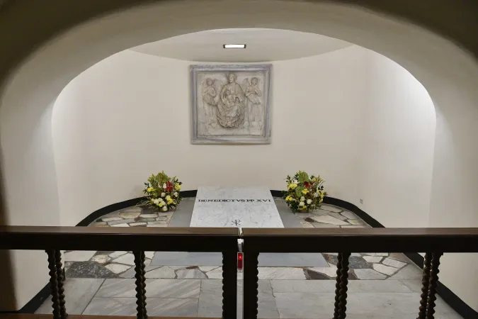 Grab von Papst Benedikt XVI.