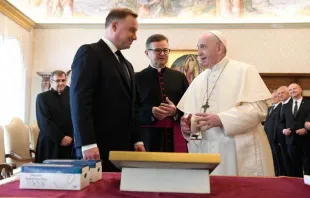 Papst Franziskus und Polens Präsident Andrzej Duda am 25. September 2020. / Vatican Media