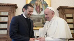 Saad Hariri und Papst Franziskus im Vatikan am 22. April 2021 / Foto: Vatican Media