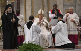 Papst Franziskus in ökumenischer Gesellschaft / Vatican Media