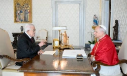Mahmud Abbas und Papst Leo XIV. / Vatican Media