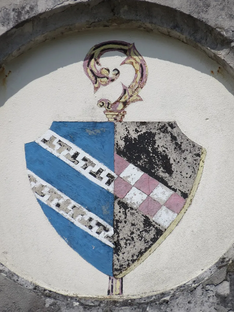 Wappen an der Fassade von La Trappe
