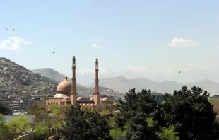 Die 2009 fertig gestellte Abdul-Rahman-Moschee ist eine der größten Moscheen Afghanistans.   / Daniel Wilkinson / US-Außenministerium / Wikimedia (CC0)