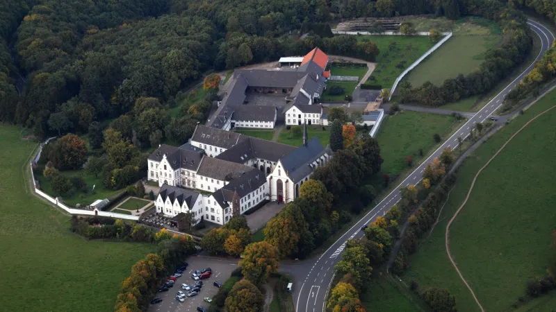 Eine Luftaufnahme der Abtei aus dem Jahr 2015