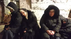 Frauen im Luftschutzkeller im Ukraine-Krieg, März 2022 / Kirche in Not (ACN)