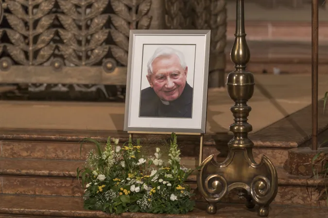 Portrait Georg Ratzingers bei der Vesper am 5. Juli 2020.