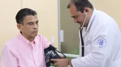 Medizinische Untersuchung des inhaftierten Bischofs Rolando Álvarez / Regierung von Nicaragua