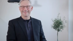 Andreas Burkert / OhMrComfort / Wikimedia Commons (CC BY-SA 4.0)