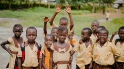 Kinder in Sierra Leone  / Annie Spratt / Unsplash (Archiv CC0) 