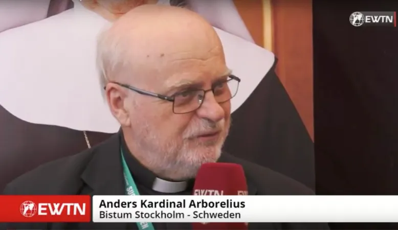Der Bischof von Stockholm, Anders Kardinal Arborelius, im Interview mit dem katholischen Fernsehsender EWTN.TV.