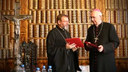 Erzbischof Swjatoslaw Schewtschuk (li.) und Erzbischof Stanisław Gądecki / Polnische Bischofskonferenz