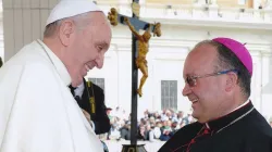 Erzbischof Scicluna mit Papst Franziskus / Mit freundlicher Genehmigung
