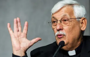 Pater Arturo Sosa SJ bei der Pressekonferenz vom 15.10.2018 zur Synode / Daniel Ibáñez / CNA