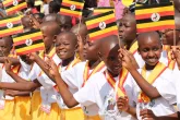 "Seid Ihr bereit, Hass in Liebe zu verwandeln?" Franziskus begegnet Ugandas Jugend
