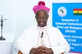 Papst Franziskus verfasst Beileidstelegramm nach plötzlichem Tod von ghanaischem Kardinal