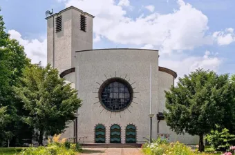 Kirche St. Bonifatius im Leipziger Stadtteil Connewitz / Freddo213 / Wikimedia Commons (CC BY-SA 4.0)