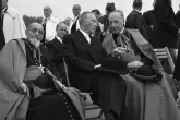 Nicht nur der Papst erinnert daran: Die Adenauer-Ära in Kino und Fernsehen