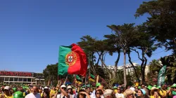 Freiluftmesse mit den Freiwilligen des WJT Lissabon 2023, die sich auf den Weltjugendtag vorbereiten, der am 2. August beginnt. / Patricia Neves