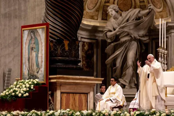 Papst Franziskus bei der Heiligen Messe zu Ehren Unserer Lieben Frau von Guadalupe 
