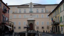 Ehemalige Papstresidenz in Castel Gandolfo / LPLT / Wikimedia Commons (CC BY-SA 4.0 Deed)