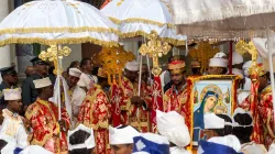 Timkat: Das äthiopisch-orthodoxe Fest der Taufe Jesu im Jordan und der Epiphanie.  / Jean Rebiffé / Wikimedia (CC BY 4.0)